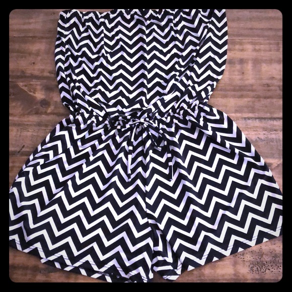 Pants - Women’s chevron romper